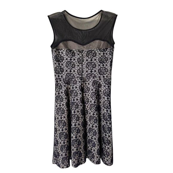 Enfocus Studio Women's‎ Sweetheart Sheer Mesh Yoke Lace Dress Black Size 8 - Picture 2 of 6
